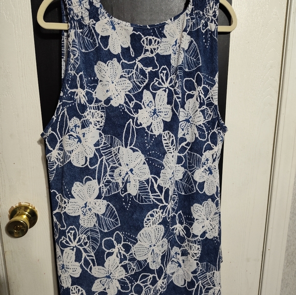 Tank Blouse - Picture 5 of 7